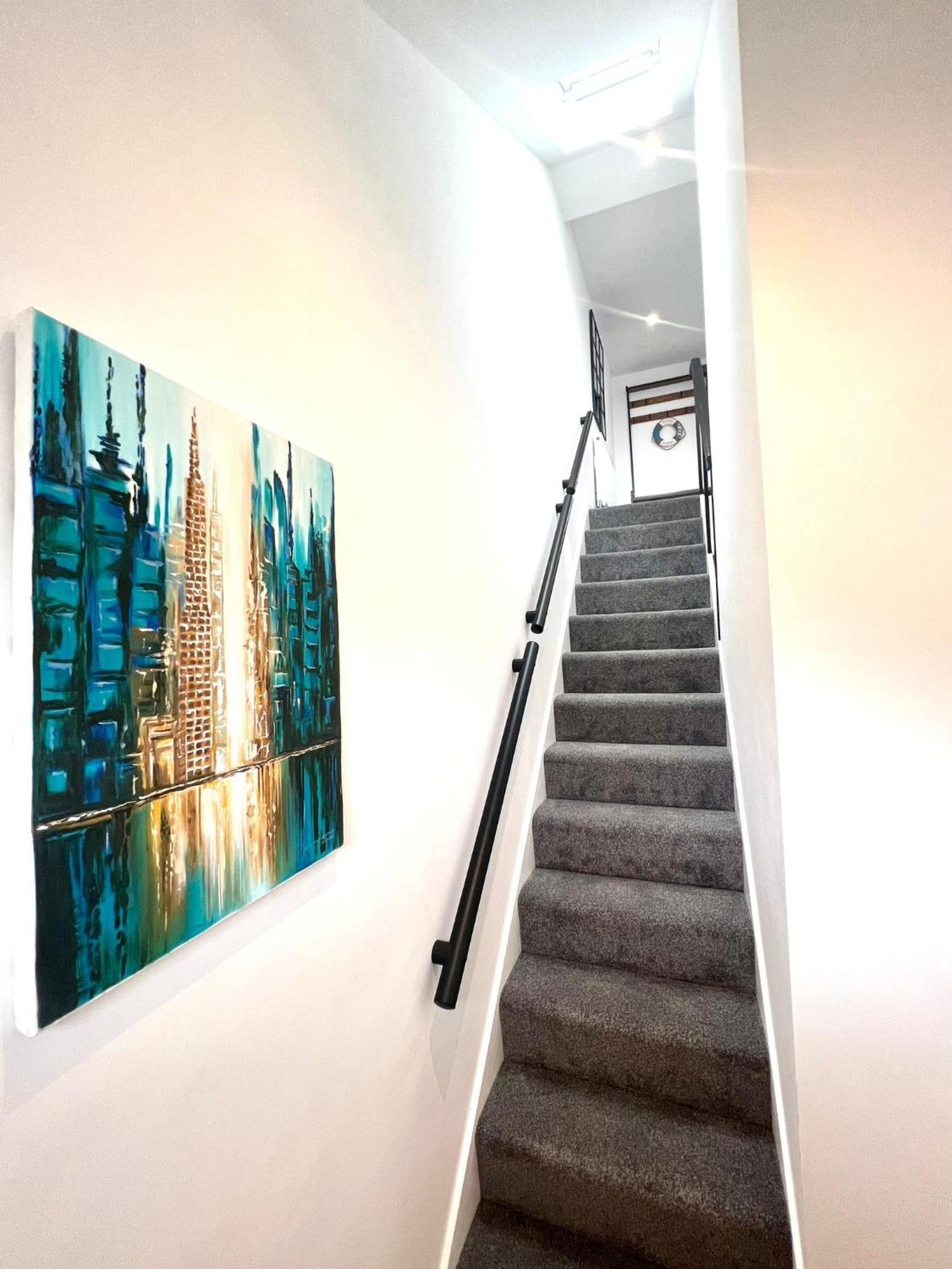 Seascape - Stylish Modern Apartment Barton on Sea Dış mekan fotoğraf